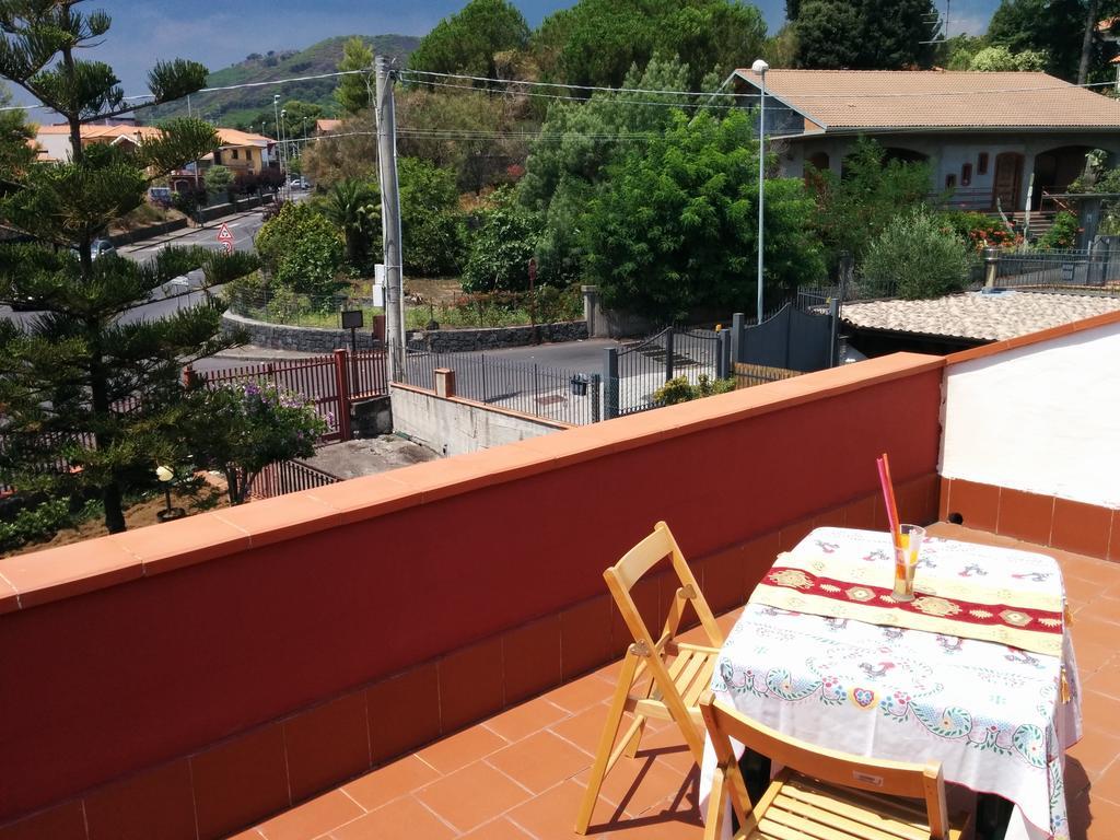 Casa Vacanze Volpe Dell'Etna Nicolosi Rum bild