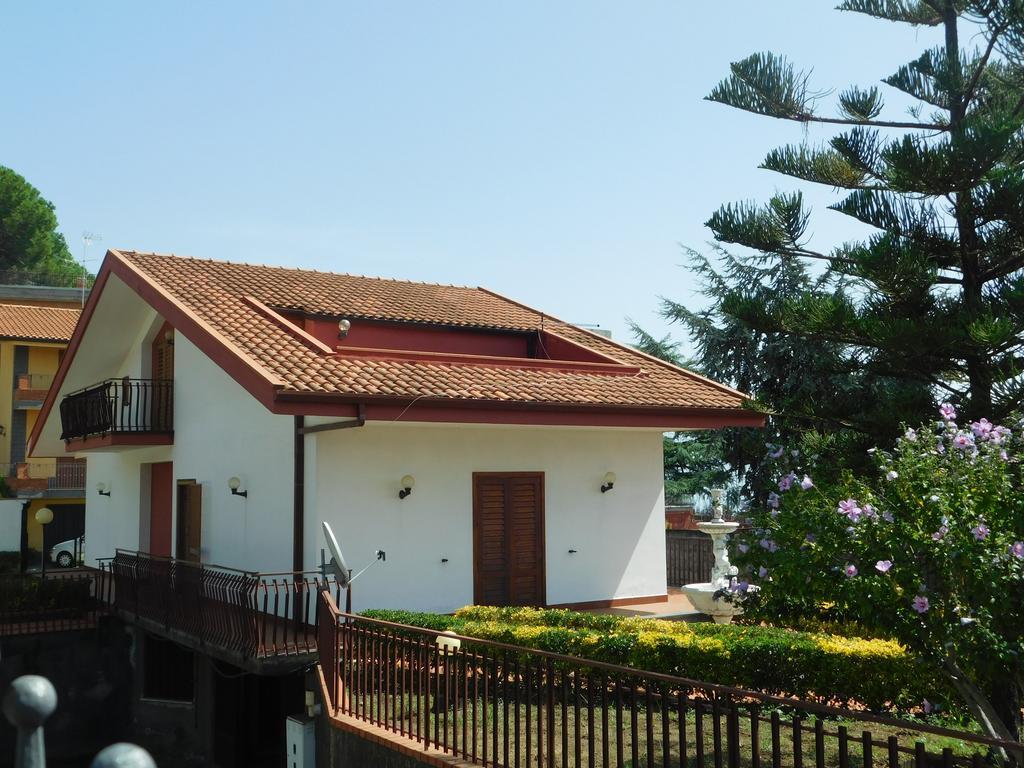 Casa Vacanze Volpe Dell'Etna Nicolosi Exteriör bild
